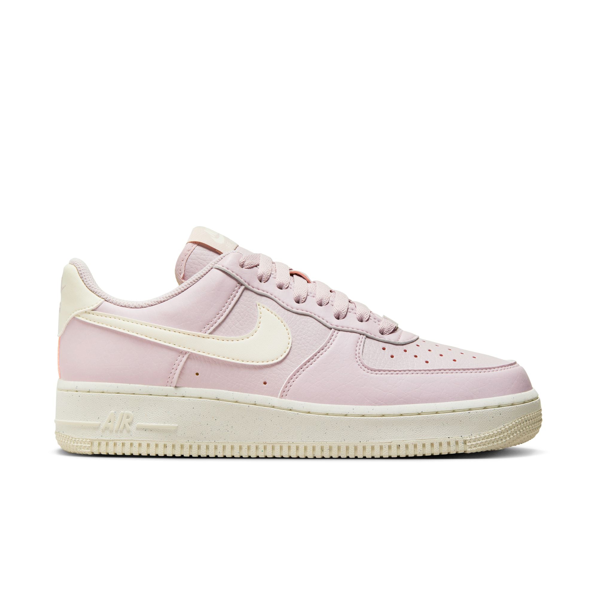 Nike Air Force 1 07 Women s Purple