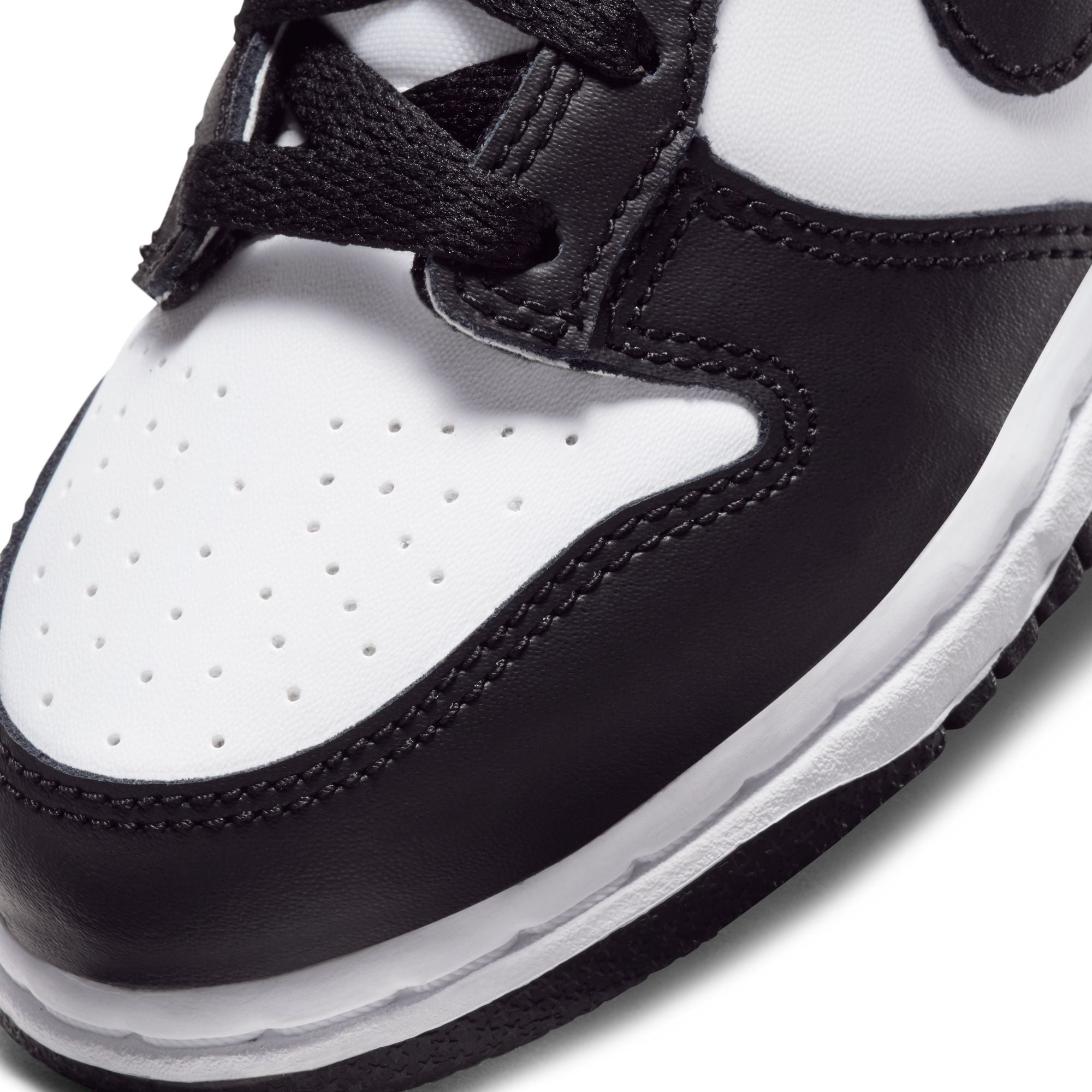 Youth Nike Dunk Low (PS) 'Panda'