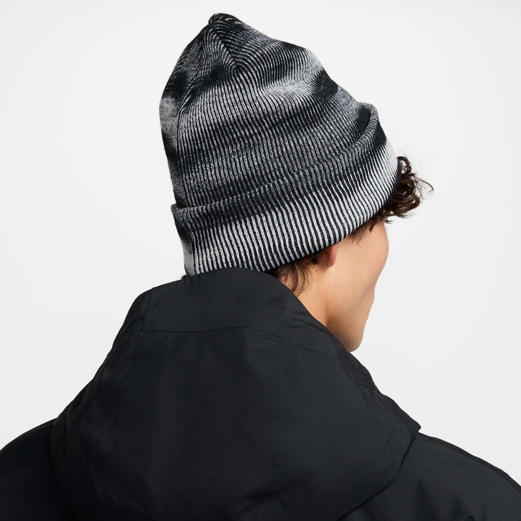 Nike ACG Peak Beanie 'Black/Grey'