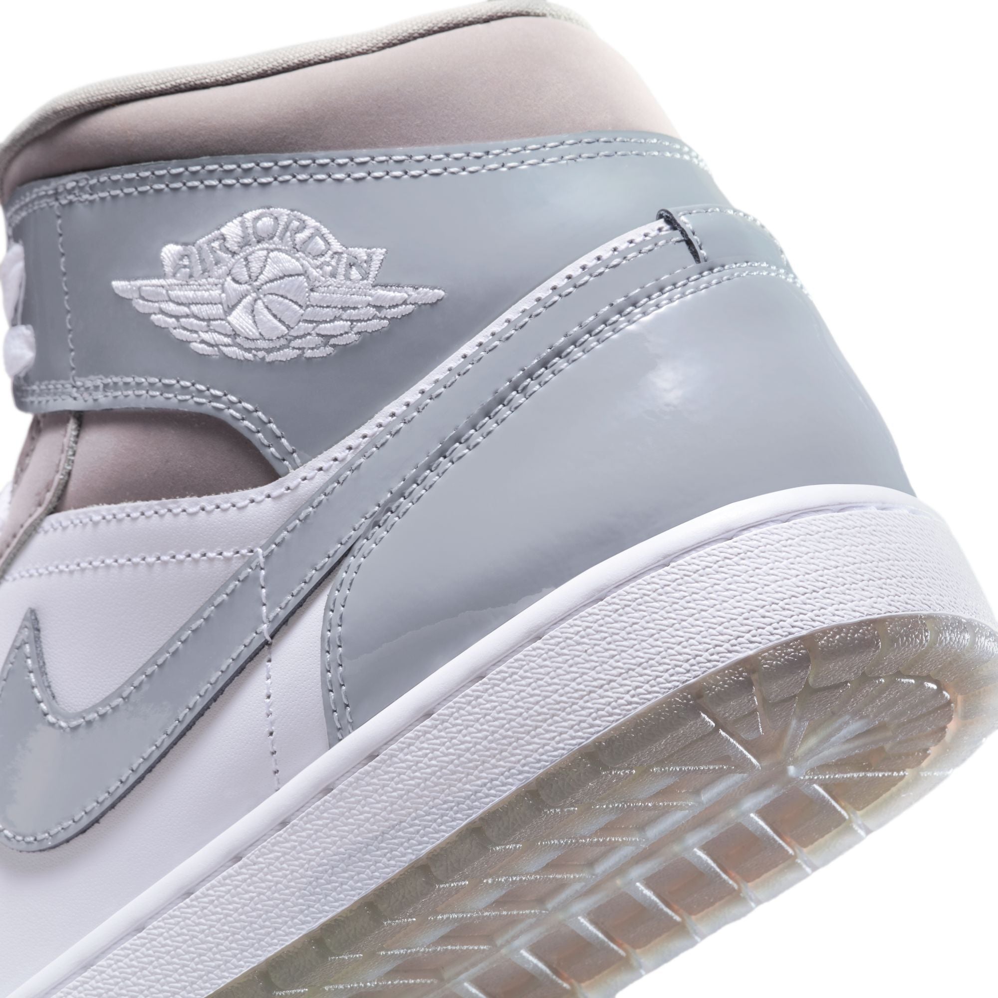 Air Jordan 1 Mid SE ‘Cool Grey'