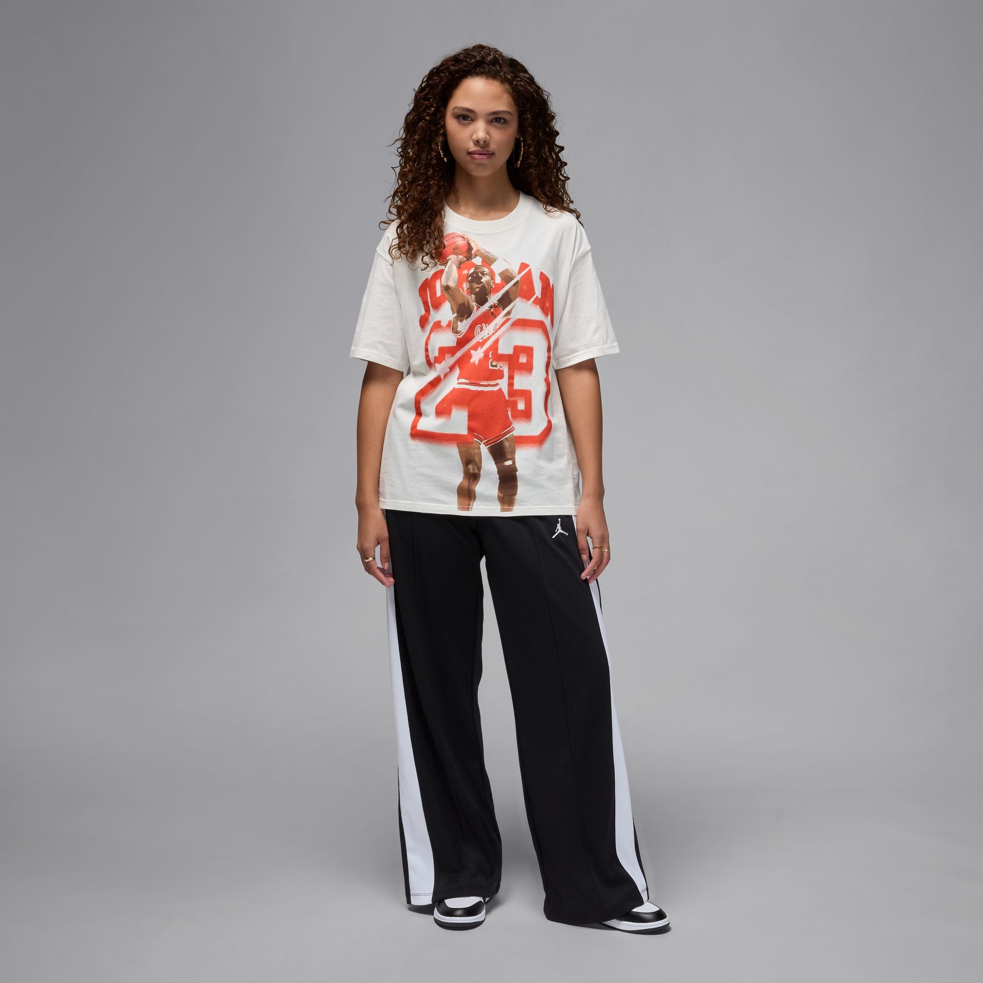 Womens Jordan Graphic T-Shirt  'Sail'