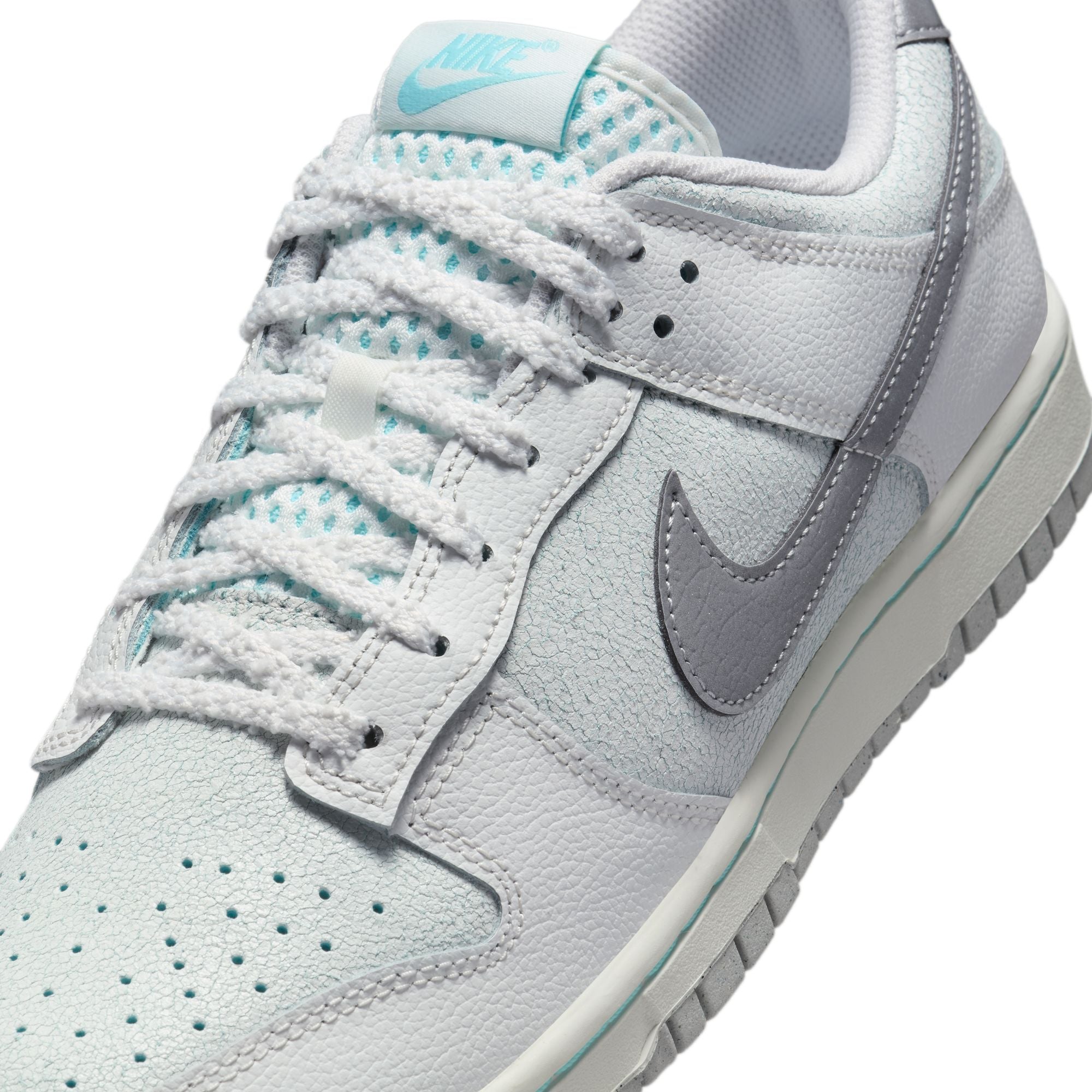 Nike Dunk Low Retro SE 'Summit White/Metallic Silver'